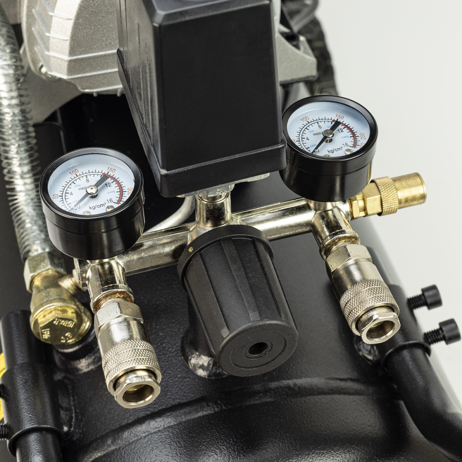 SIP DDVT 3HP 50ltr V-Twin Direct Drive Compressor 05325 - Image 3